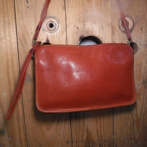 Vintage Coach NYC Basic Bag/Zippered Clutch №9455 in Rust - Picture 6 of 11
